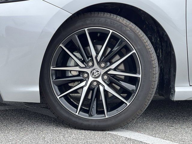 2023 Toyota Camry SE photo 2