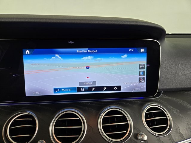 2022 Mercedes Benz E 4MATIC photo 32