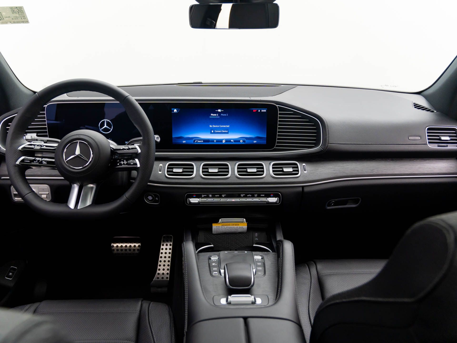 2025 Mercedes Benz GLS 450 4MATIC photo 5