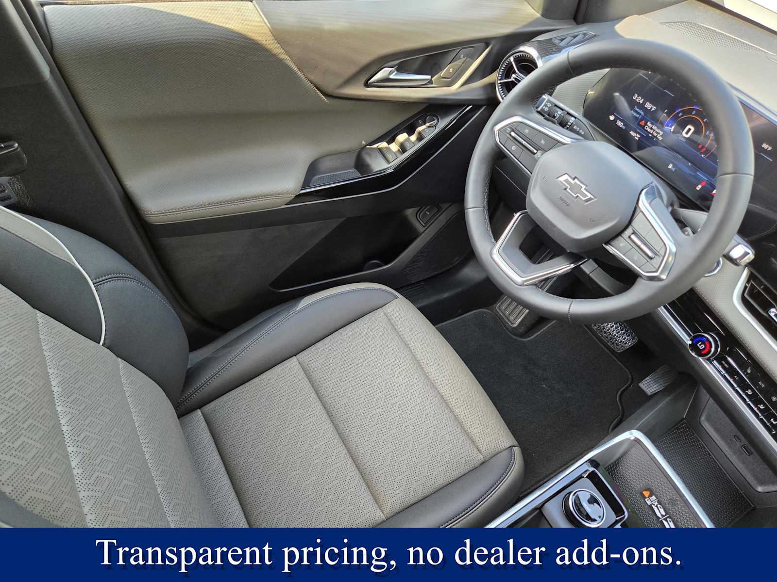 2026 Chevrolet Equinox LT photo 7