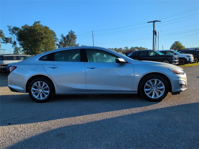 2022 Chevrolet Malibu 1LT photo 4