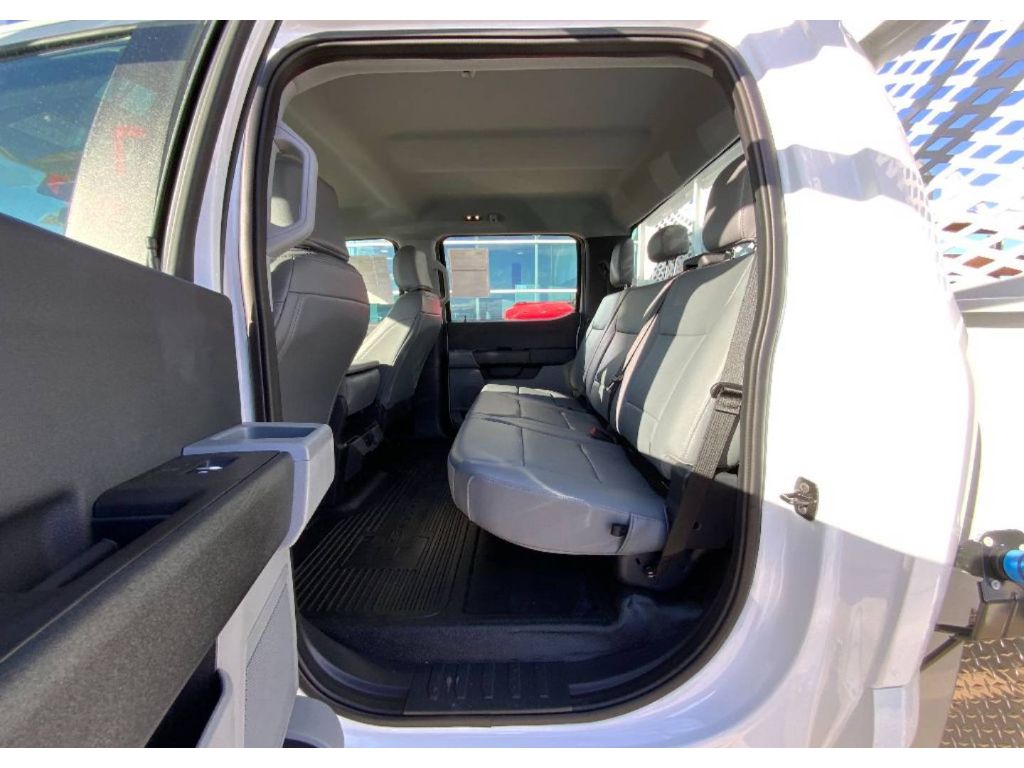 2024 Ford F-550 XL photo 13