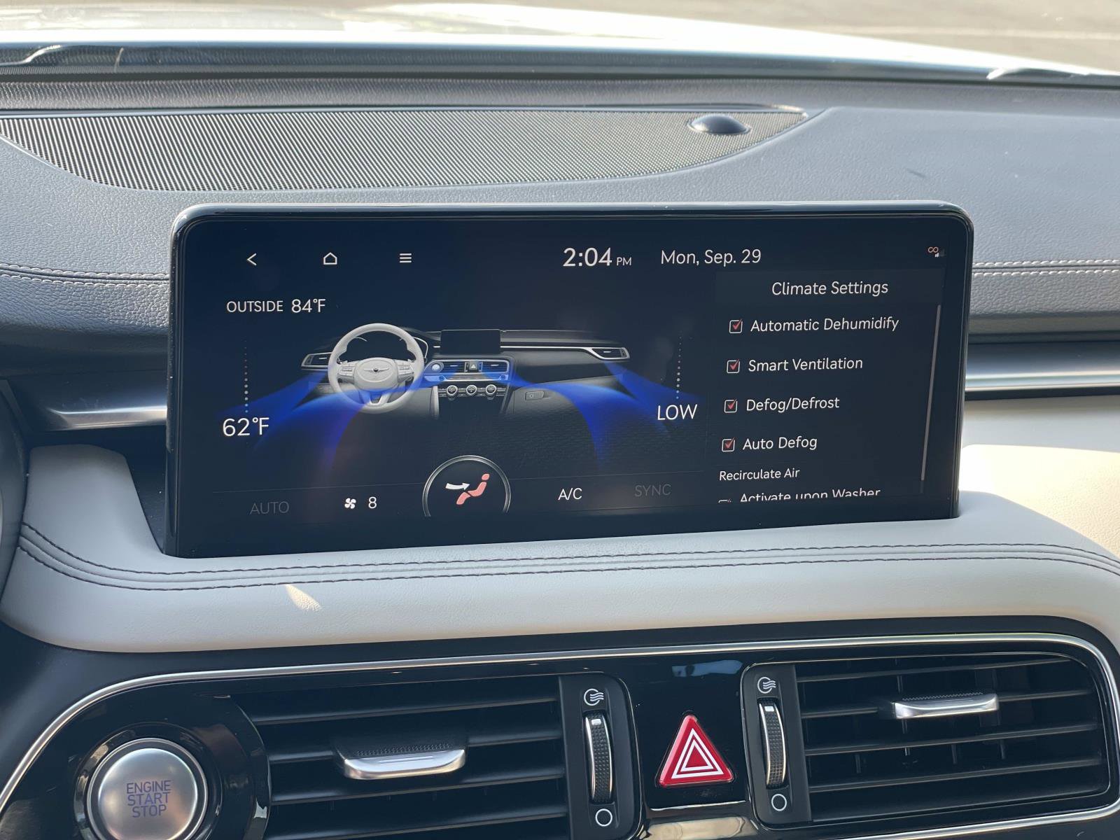 2023 Genesis G70 3.3T photo 9