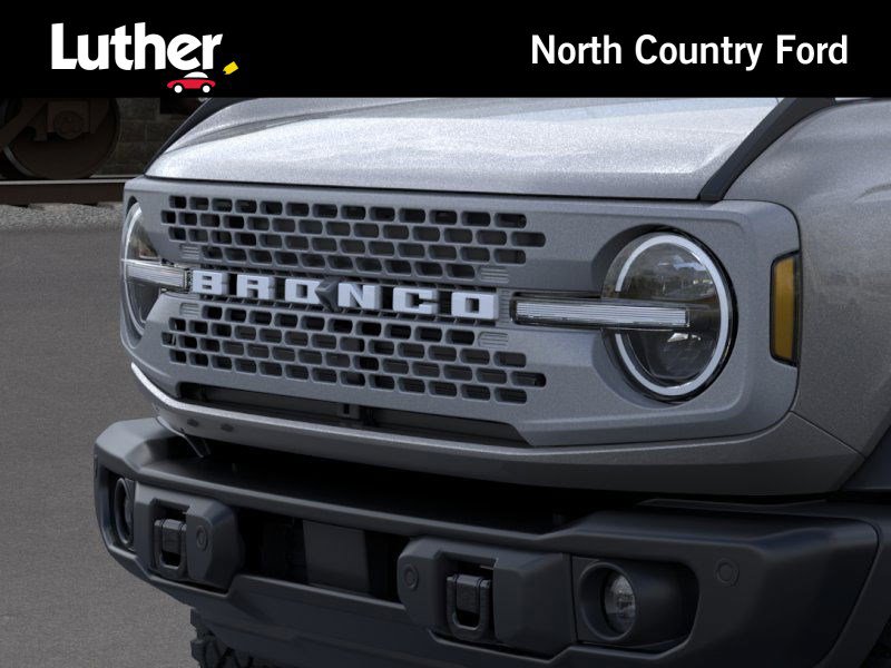 2025 Ford Bronco Badlands photo 16