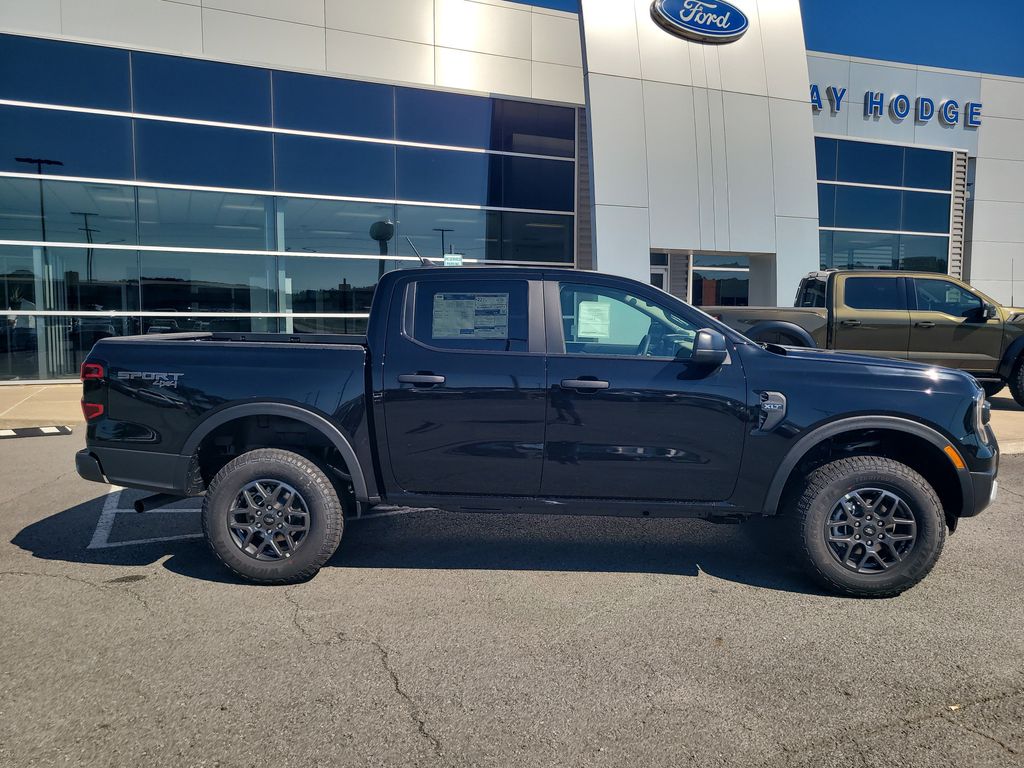 2025 Ford Ranger XLT photo 2