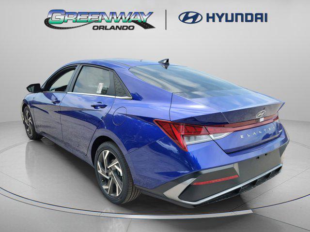2025 Hyundai Elantra Limited photo 3