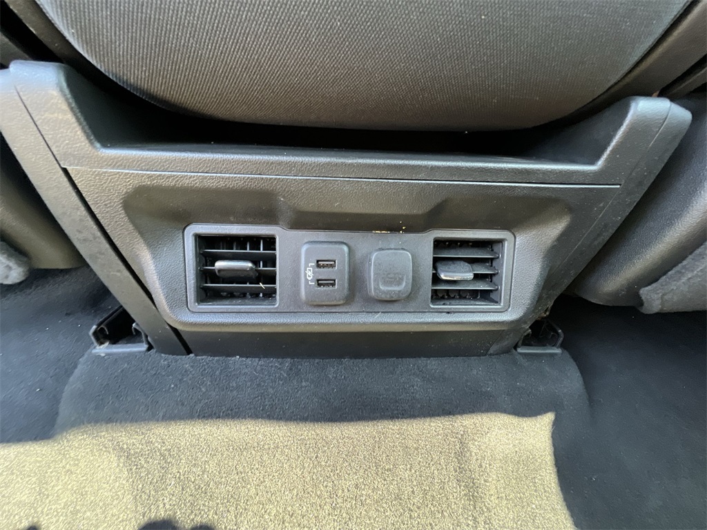 2021 Chevrolet Silverado 1500 LT photo 27
