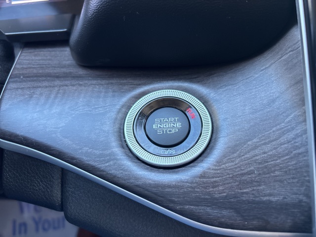 2021 Jeep Grand Cherokee Limited photo 17