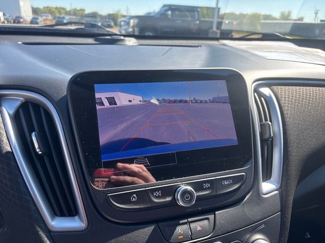 2023 Chevrolet Malibu 1LT photo 19