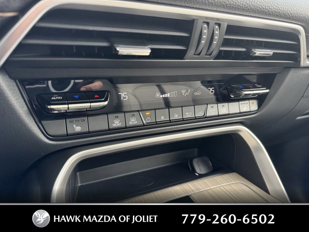 2025 MAZDA CX-90 - Image 21