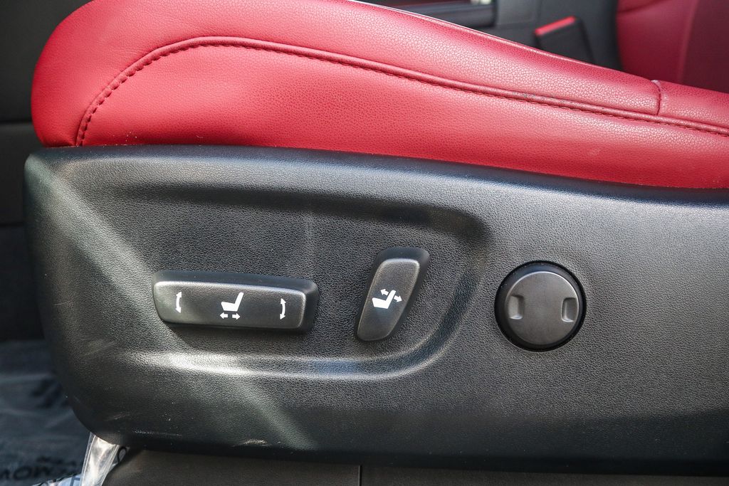 2022 Lexus GX 460 photo 17