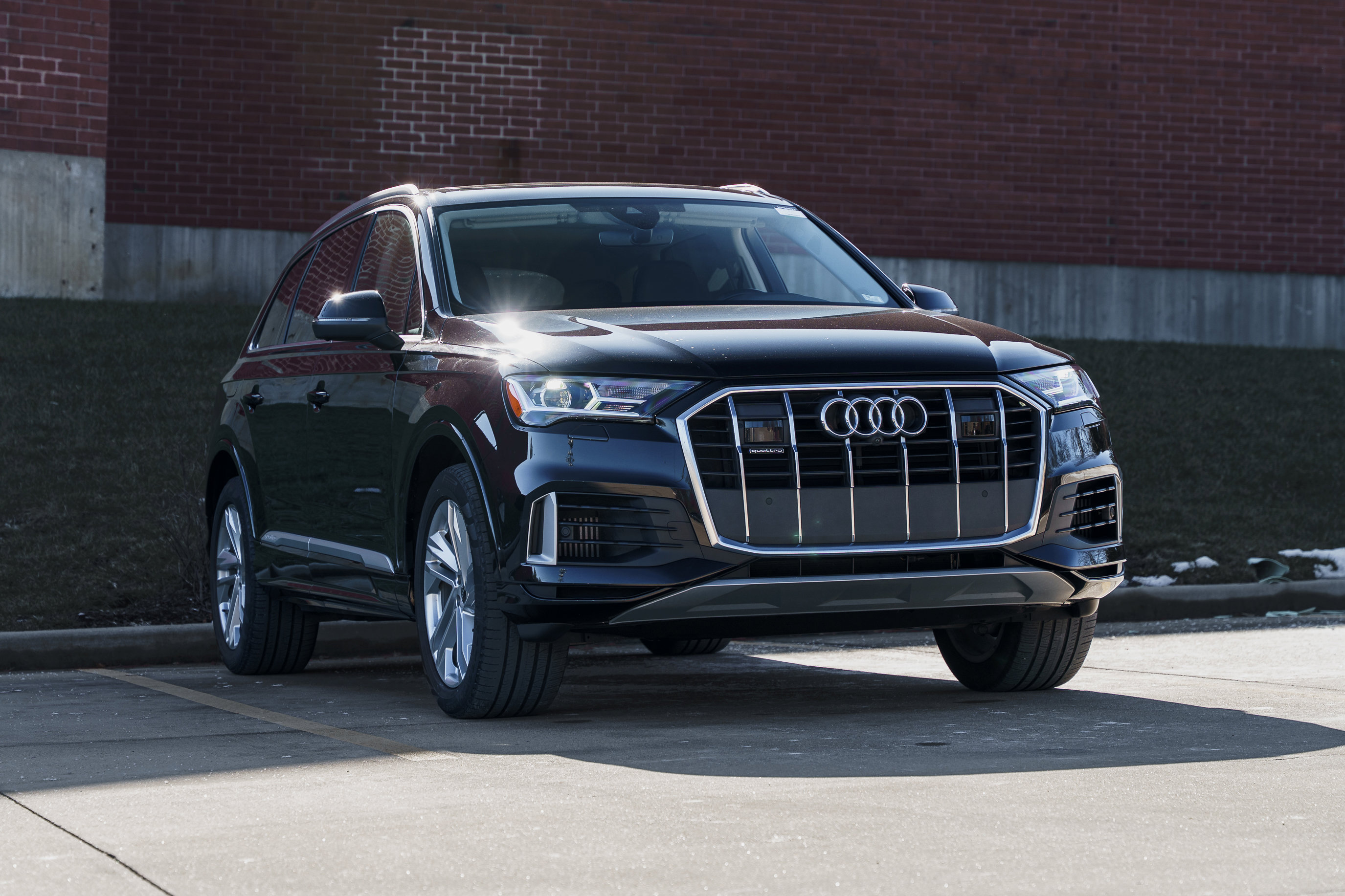 2023 Audi Q7 Premium Plus's photo