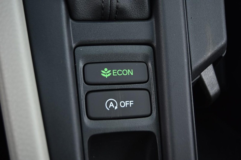 2025 Honda Accord SE photo 14