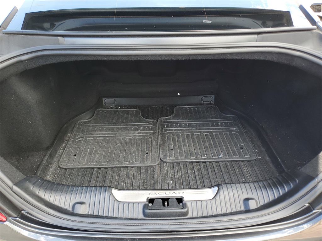 2019 Jaguar XJ Supercharged photo 10
