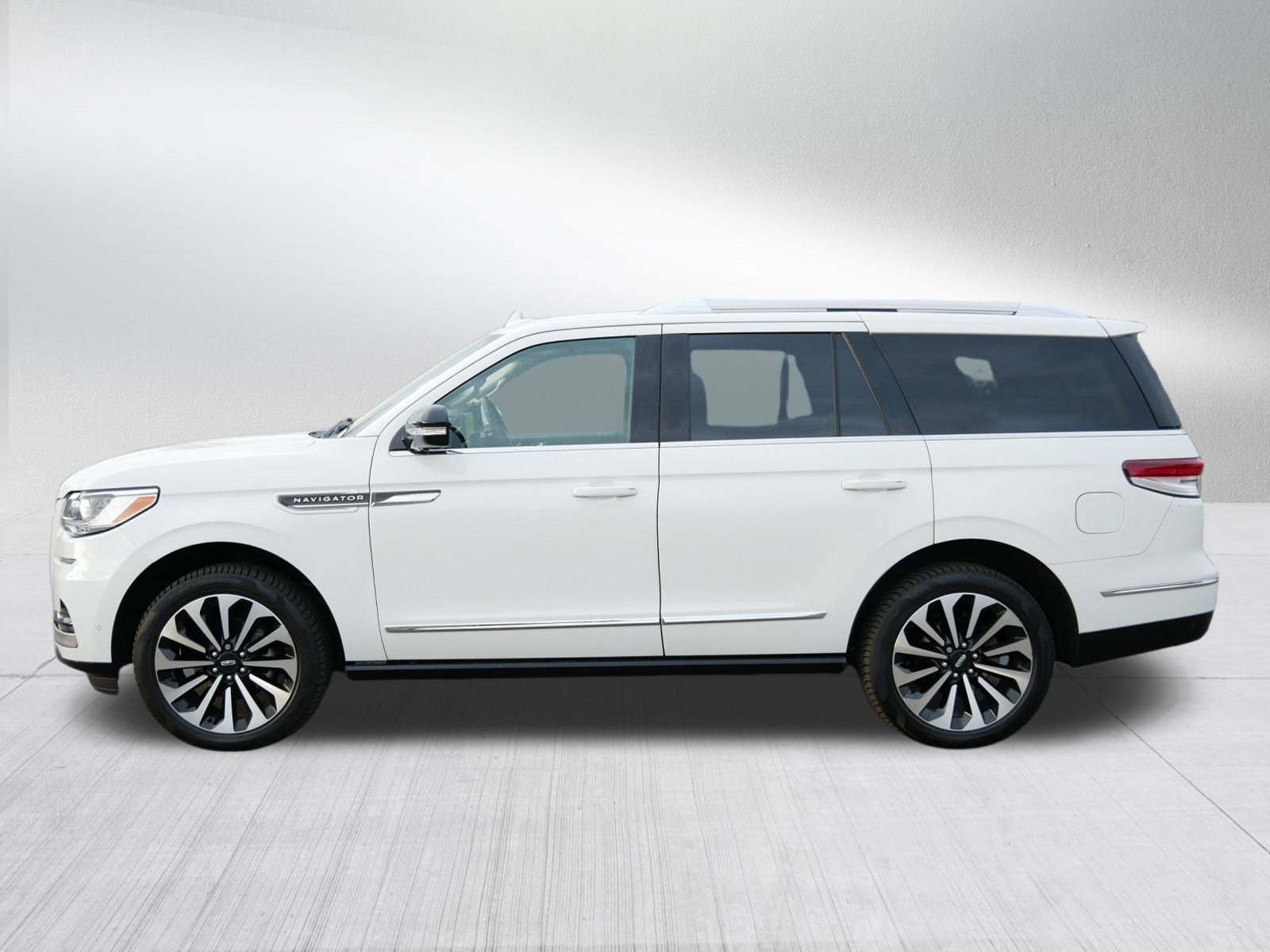 2022 Lincoln Navigator Reserve photo 4