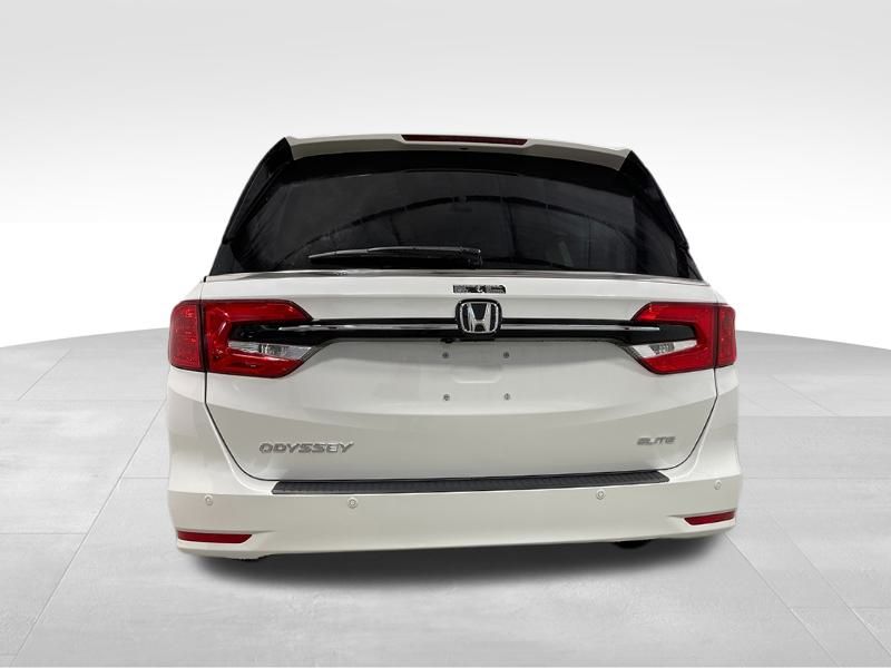 2024 Honda Odyssey Elite photo 4