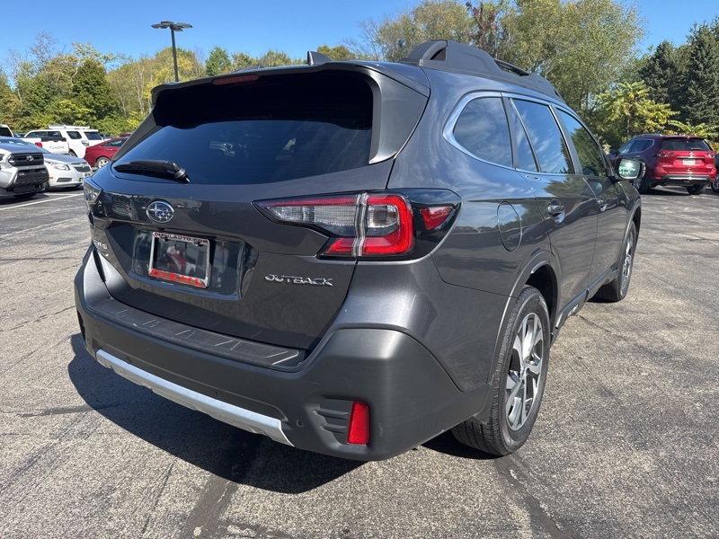 2020 Subaru Outback Limited photo 2