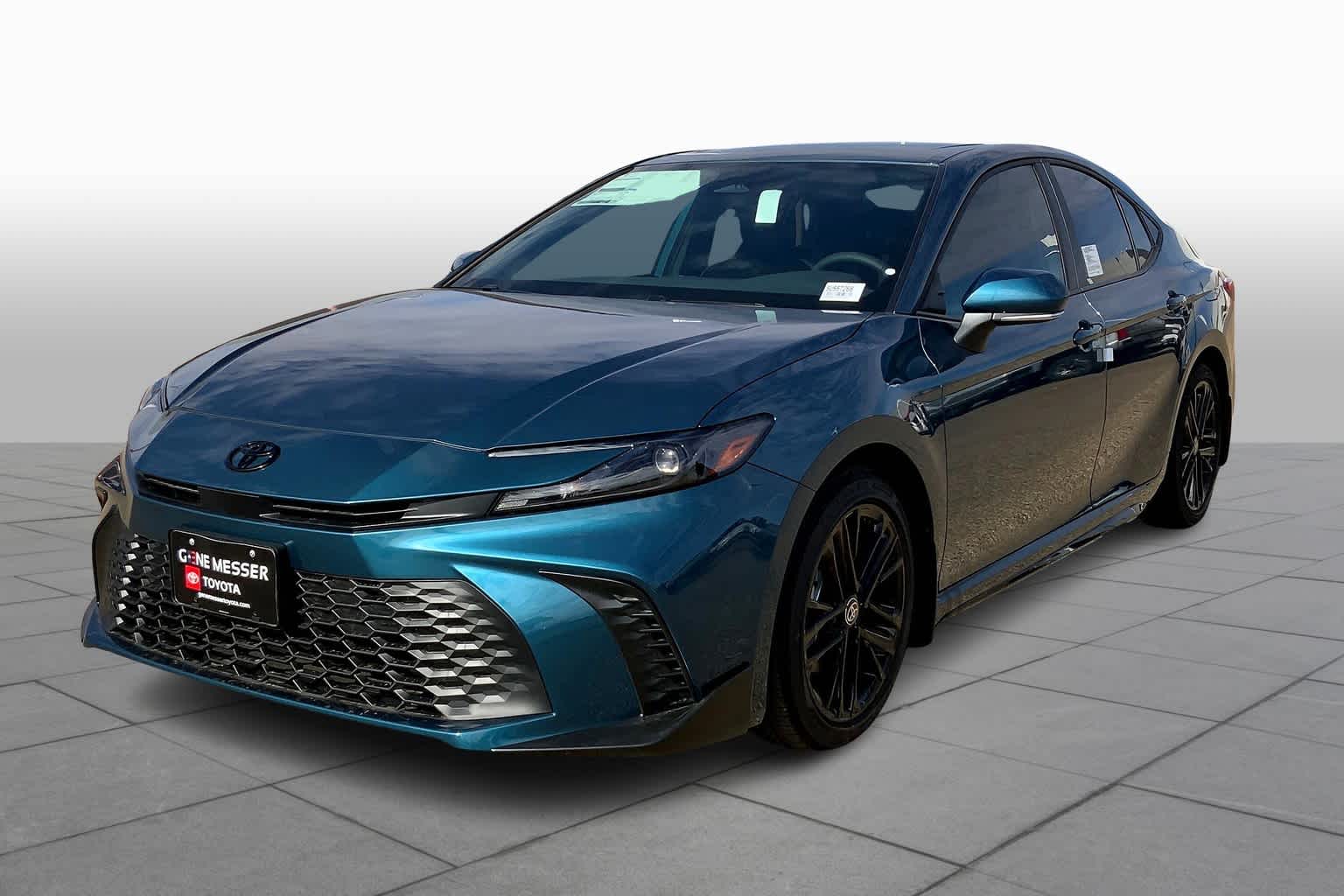 New 2025 Toyota Camry SE 4dr Car in Houston #SU557268 | AcceleRide