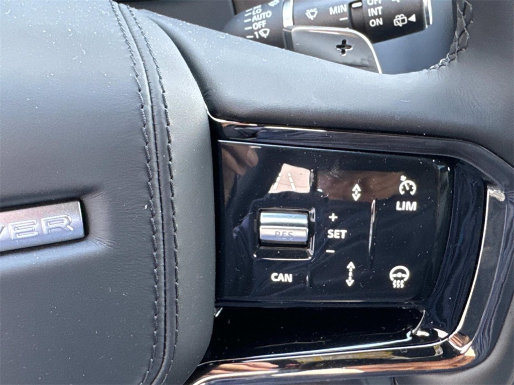 2025 Land Rover Range Rover Sport SE photo 25