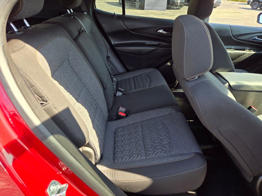 2024 Chevrolet Equinox LT photo 6