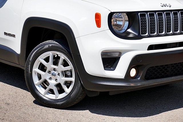 2022 Jeep Renegade Latitude photo 3