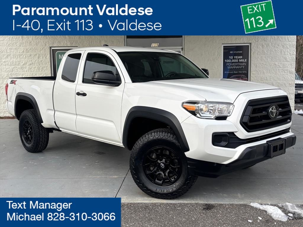 2022 Toyota Tacoma SR