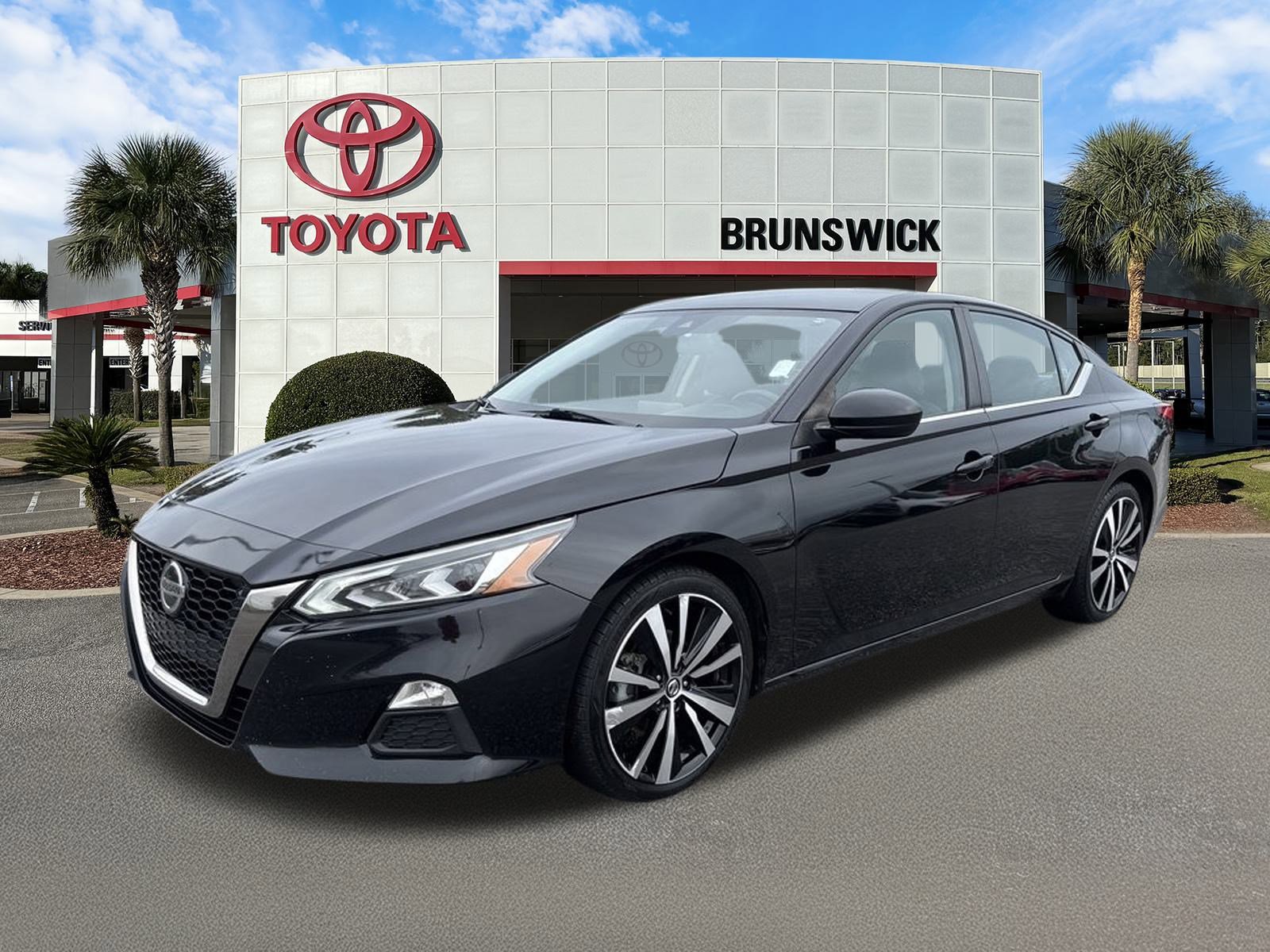 2021 Nissan Altima SR