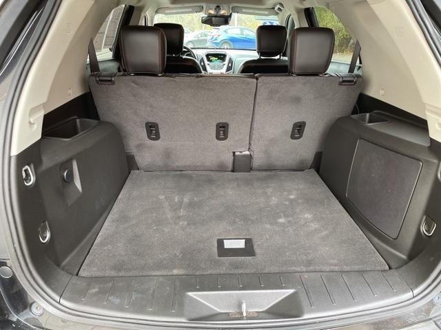 2016 Chevrolet Equinox LTZ photo 2