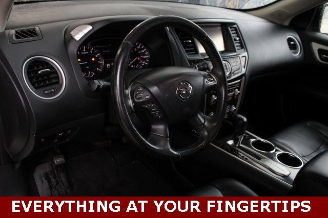 2014 Nissan Pathfinder SL photo 13