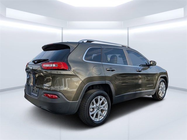 2015 Jeep Cherokee Latitude photo 3