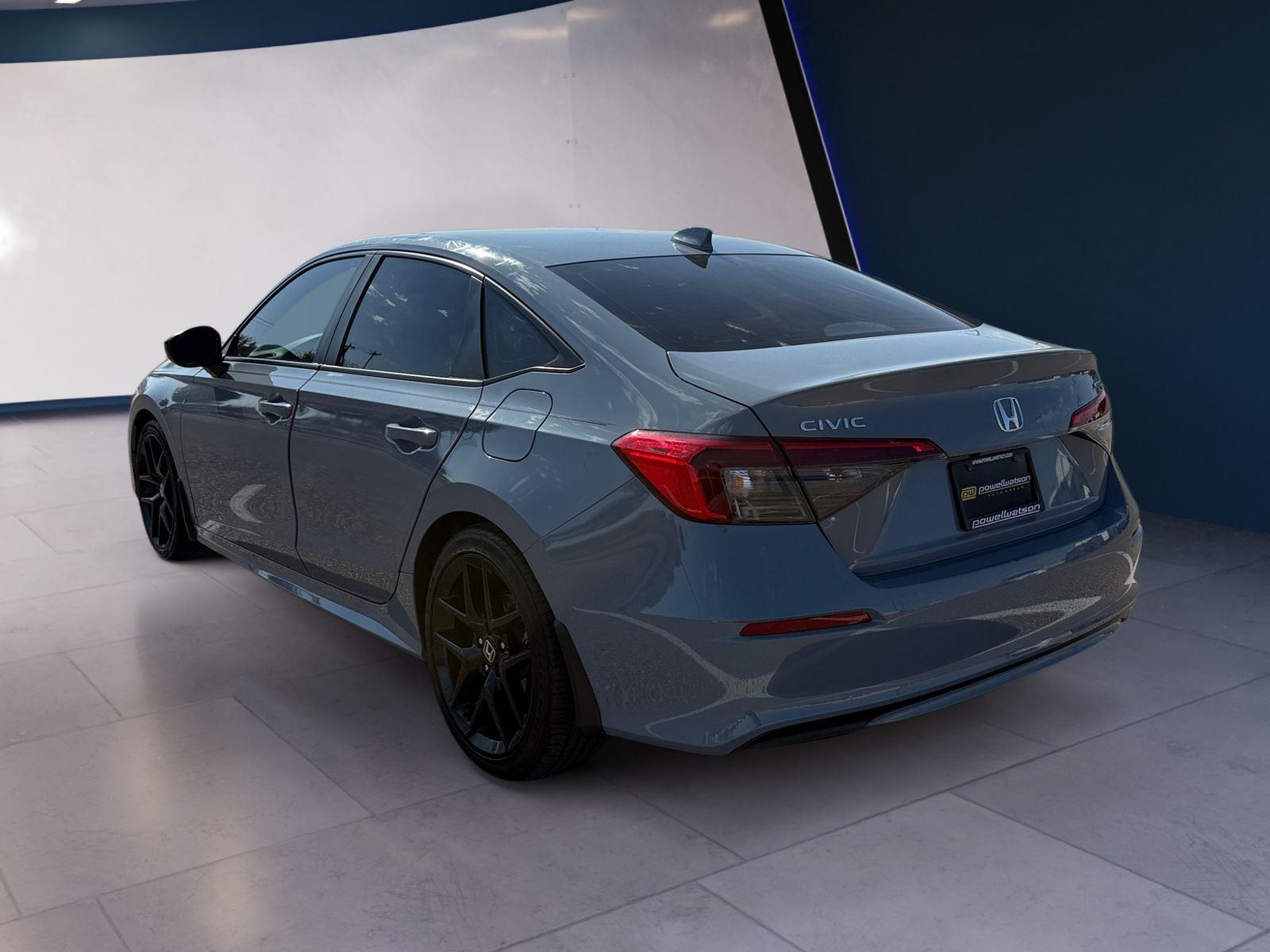 2024 Honda Civic Sport photo 3