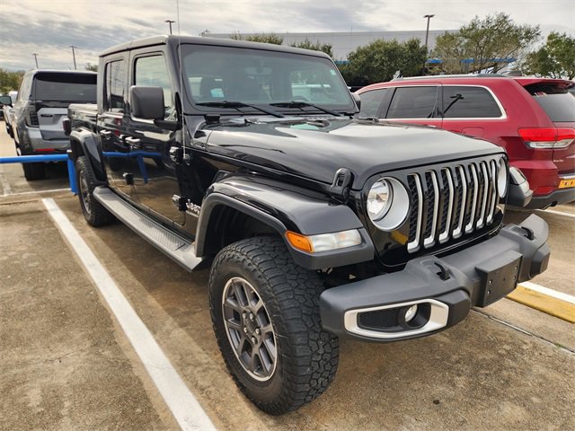 2021 Jeep Gladiator Overland's photo