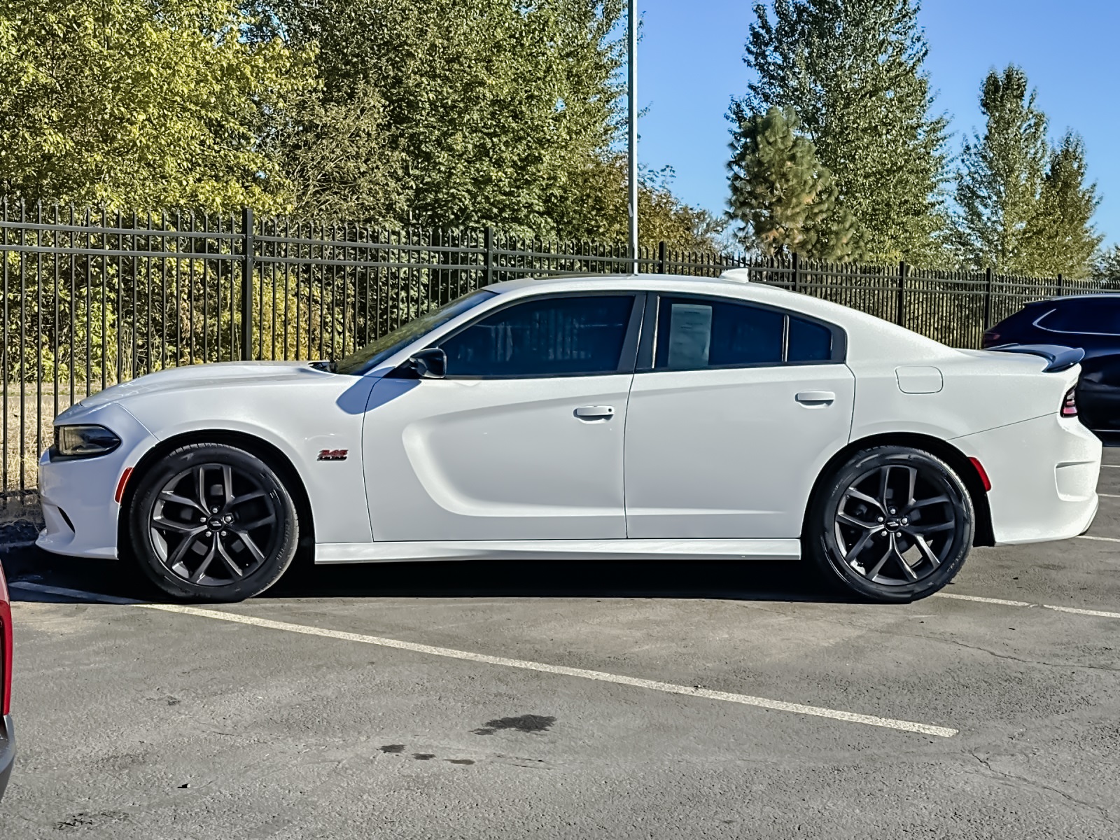 2019 Dodge Charger R/T photo 6