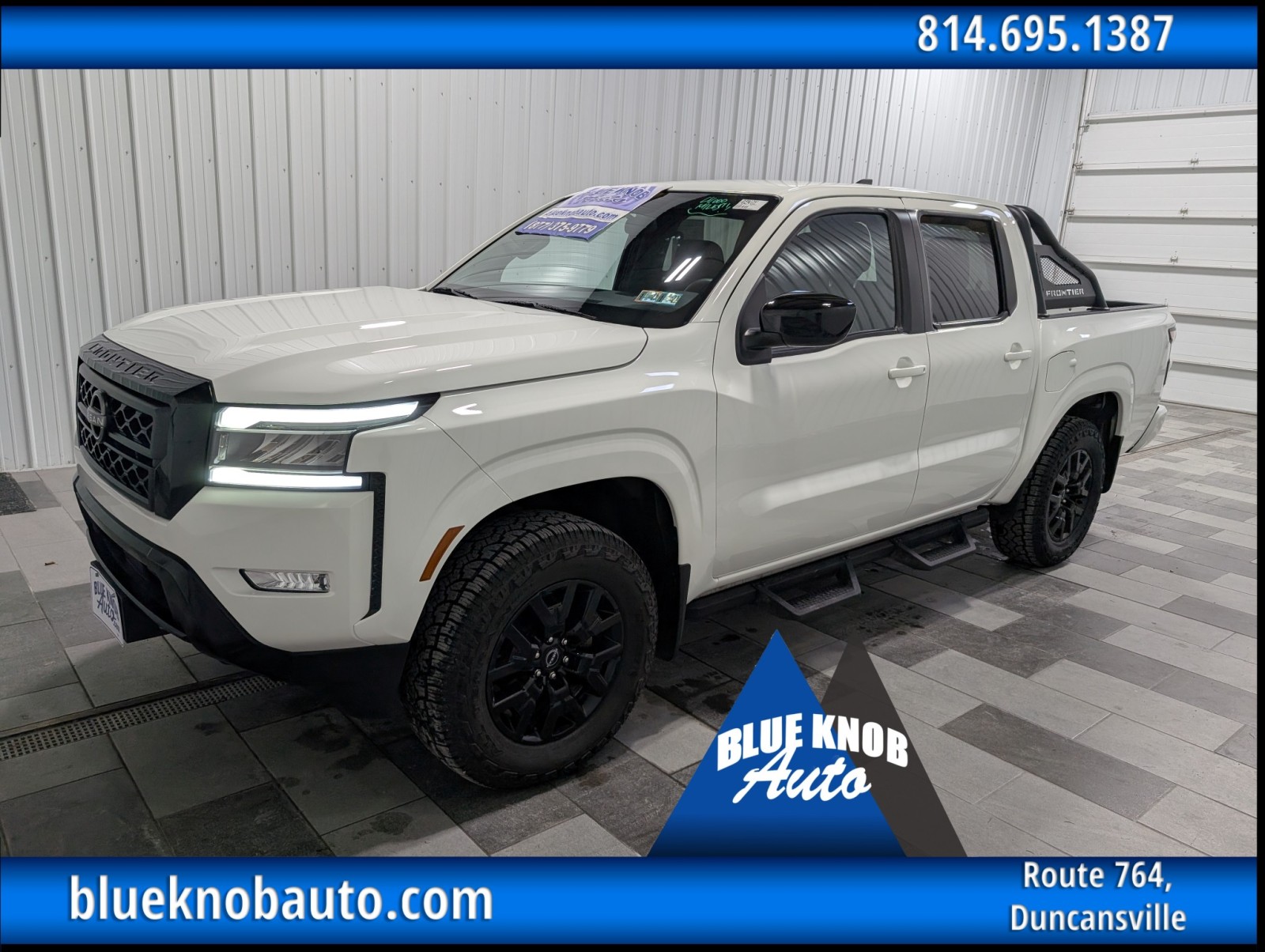 2023 Nissan Frontier SV's photo