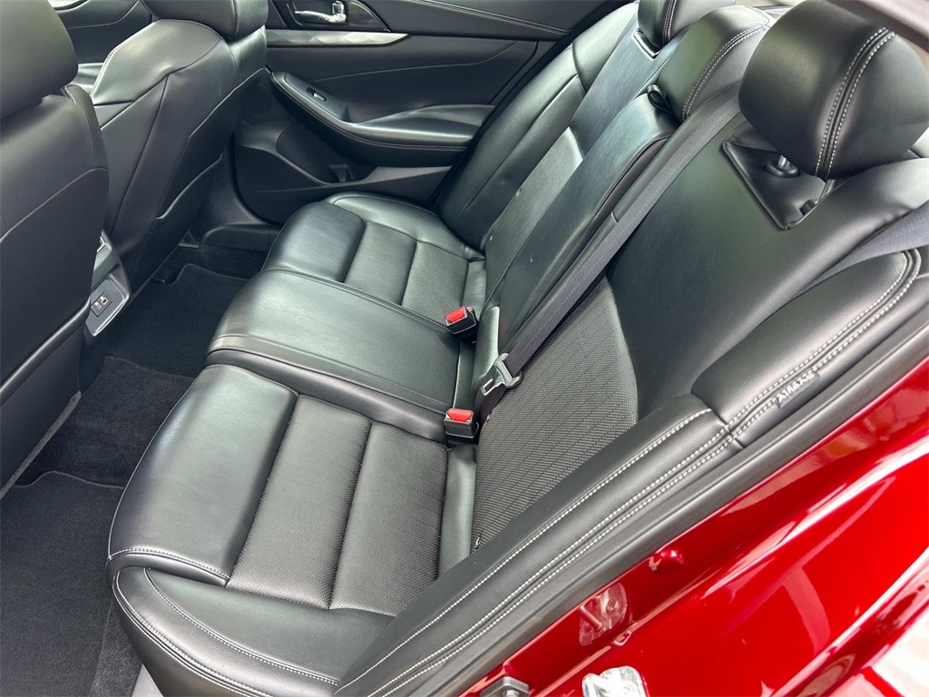 2019 Nissan Maxima SL photo 20