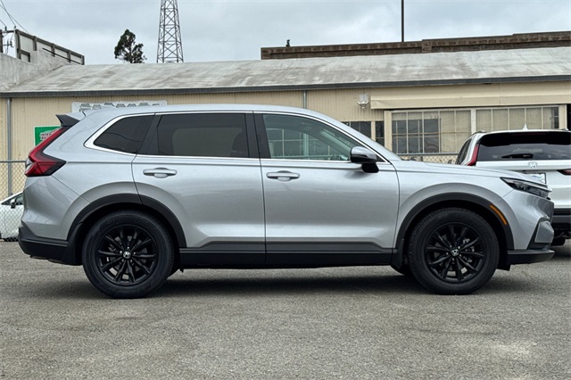 2024 Honda CR-V EX photo 3