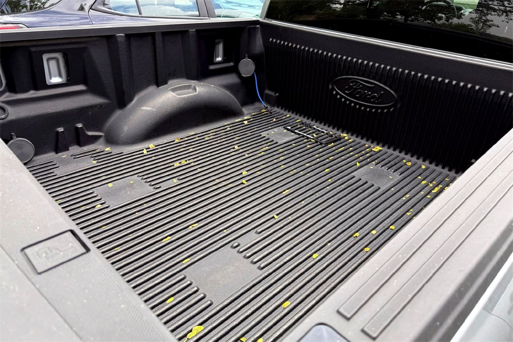 2023 Ford F-150 XL photo 4