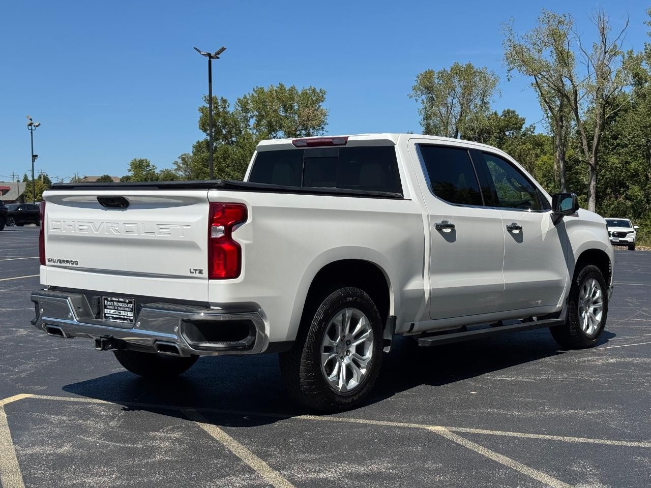 2022 Chevrolet Silverado 1500 LTZ photo 3
