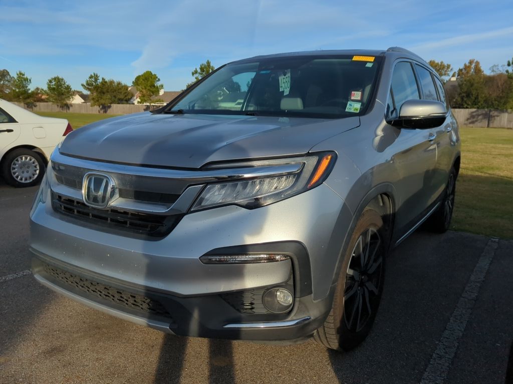 2021 Honda Pilot Elite's photo