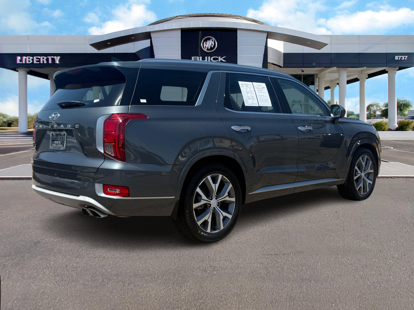 2022 Hyundai Palisade Limited photo 3