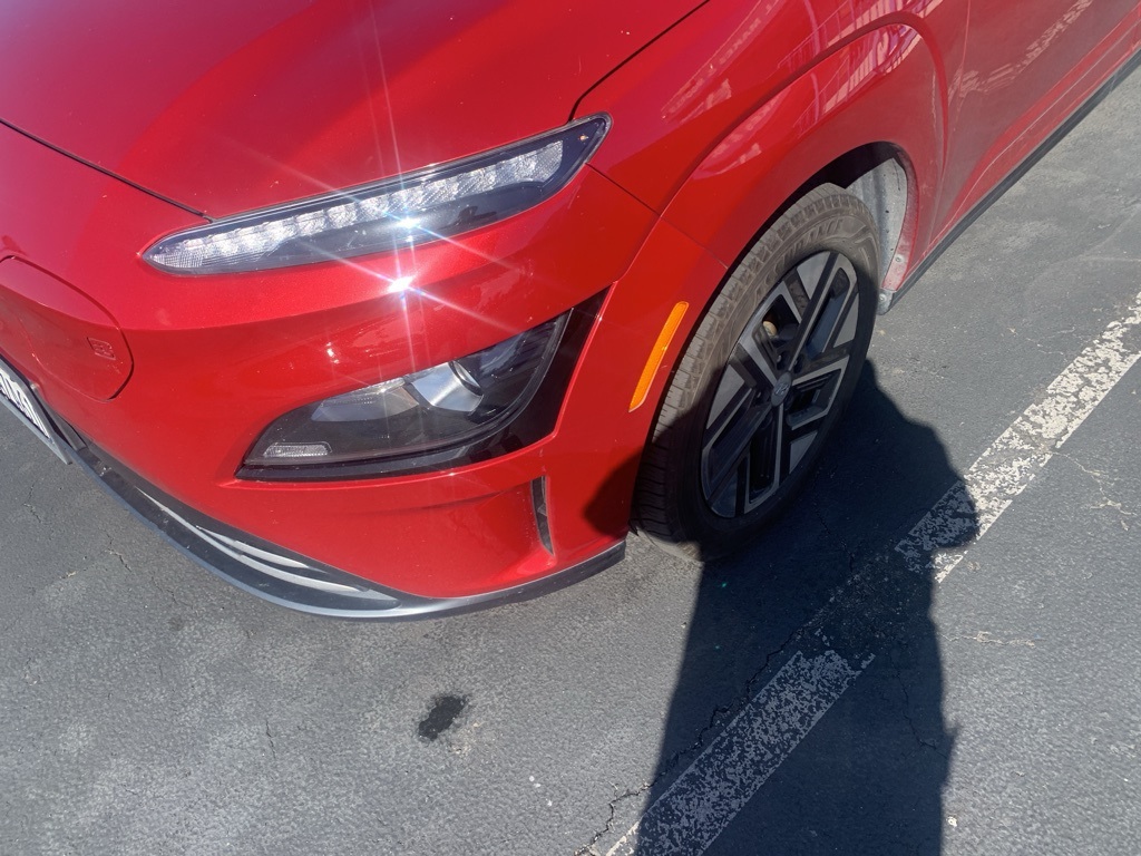 Used 2022 Hyundai Kona EV SEL with VIN KM8K23AG6NU152327 for sale in San Diego, CA