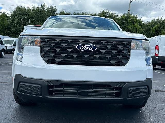 2025 Ford Maverick XL photo 2