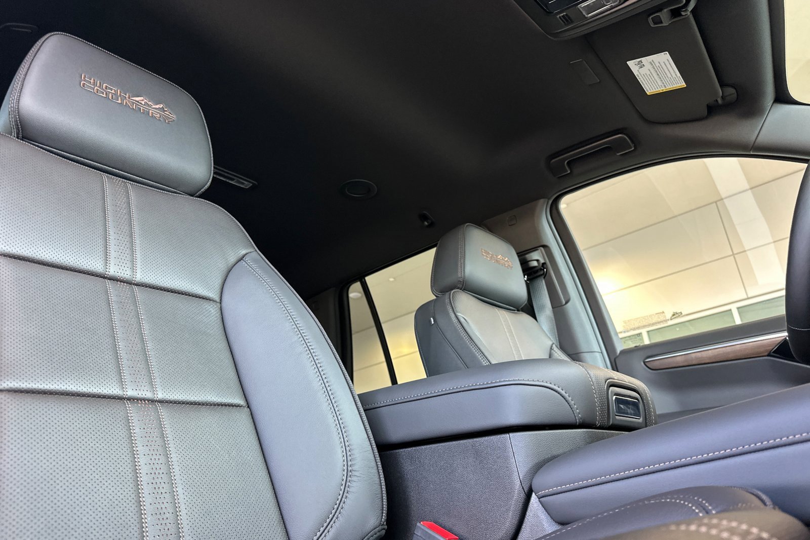 2026 Chevrolet Tahoe High Country photo 18