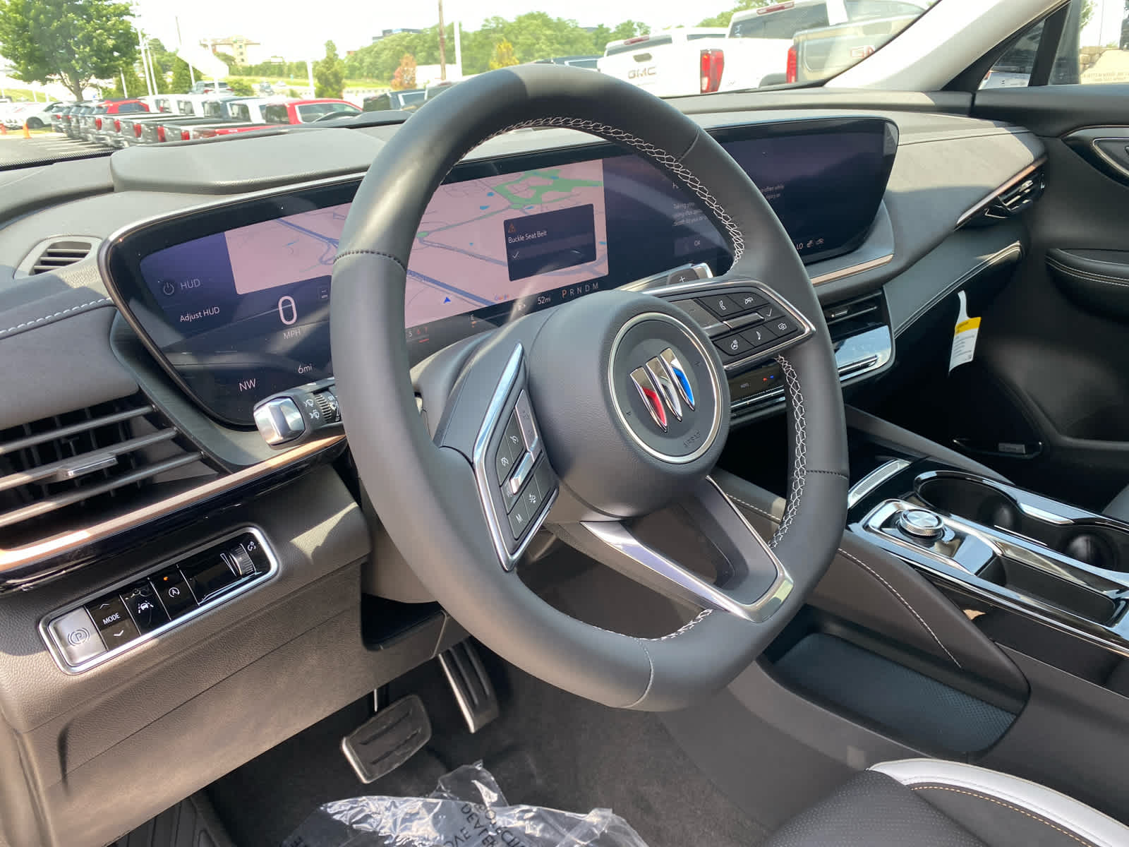 2025 Buick Envision Sport Touring photo 14