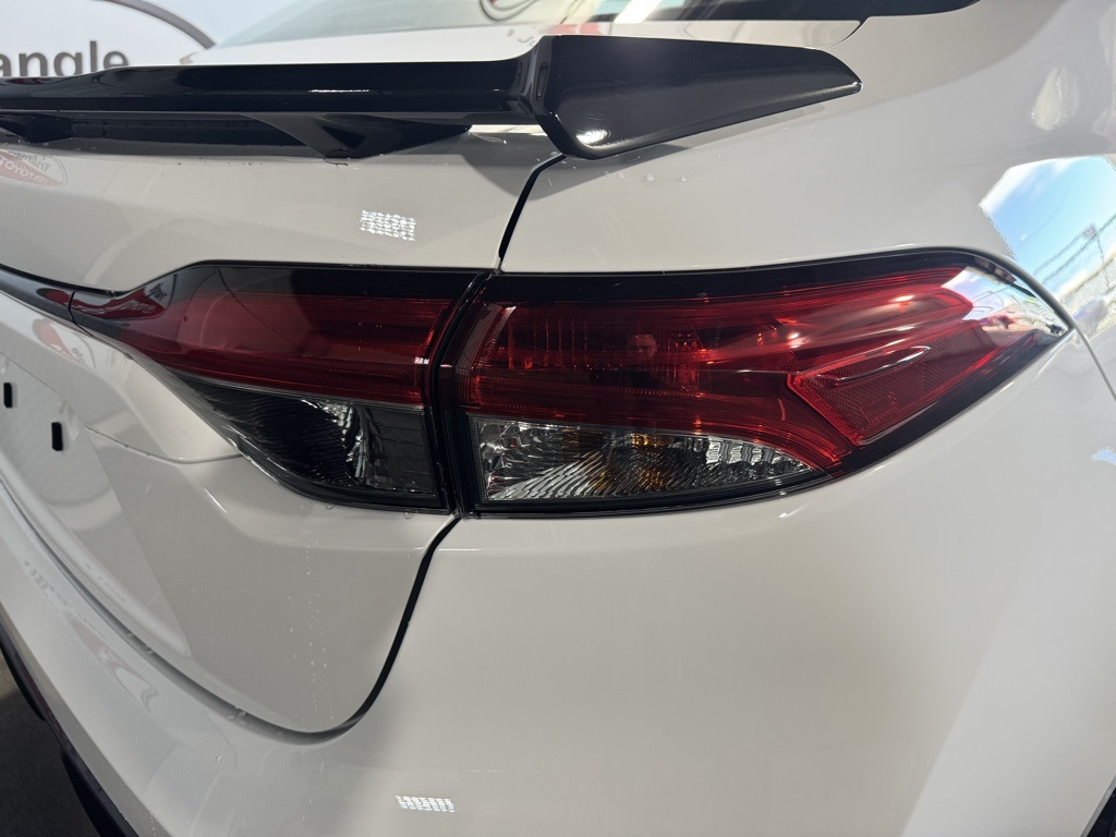 2025 Toyota Corolla SE photo 14