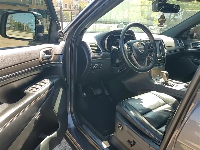 2017 Jeep Grand Cherokee Limited photo 8
