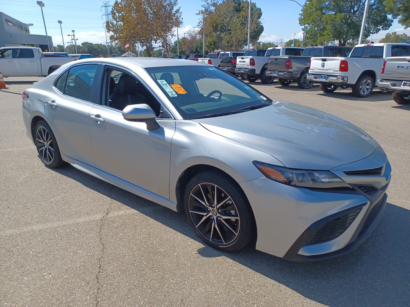 2024 Toyota Camry SE photo 3