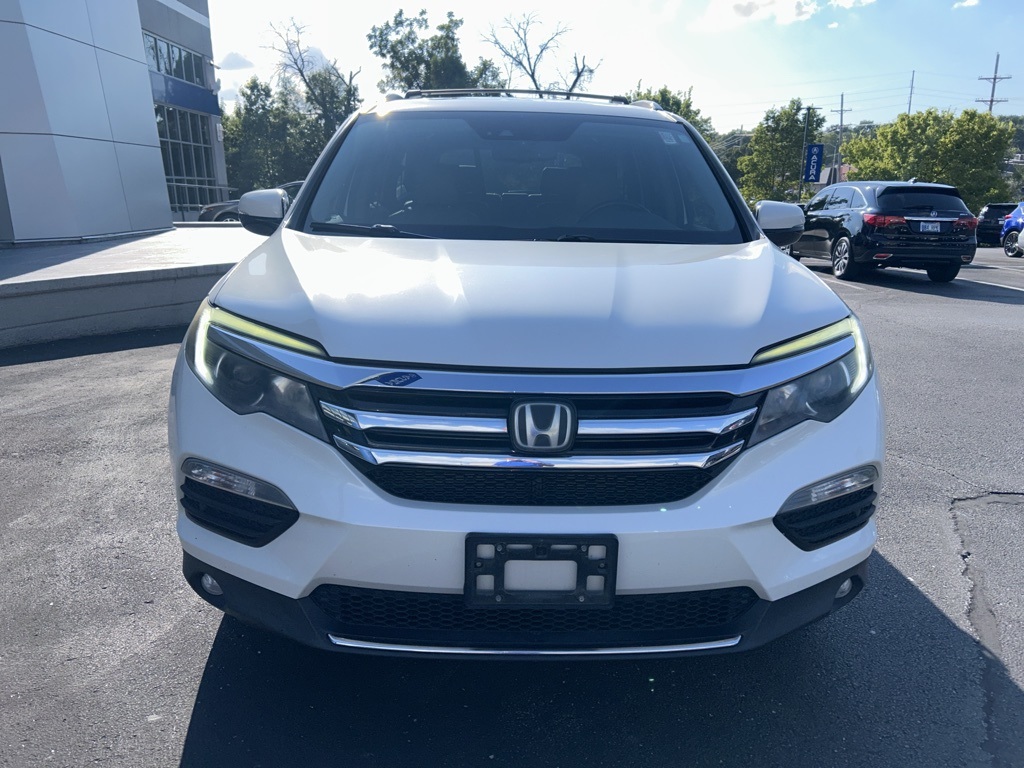 Used 2016 Honda Pilot Elite with VIN 5FNYF6H00GB106615 for sale in Kansas City