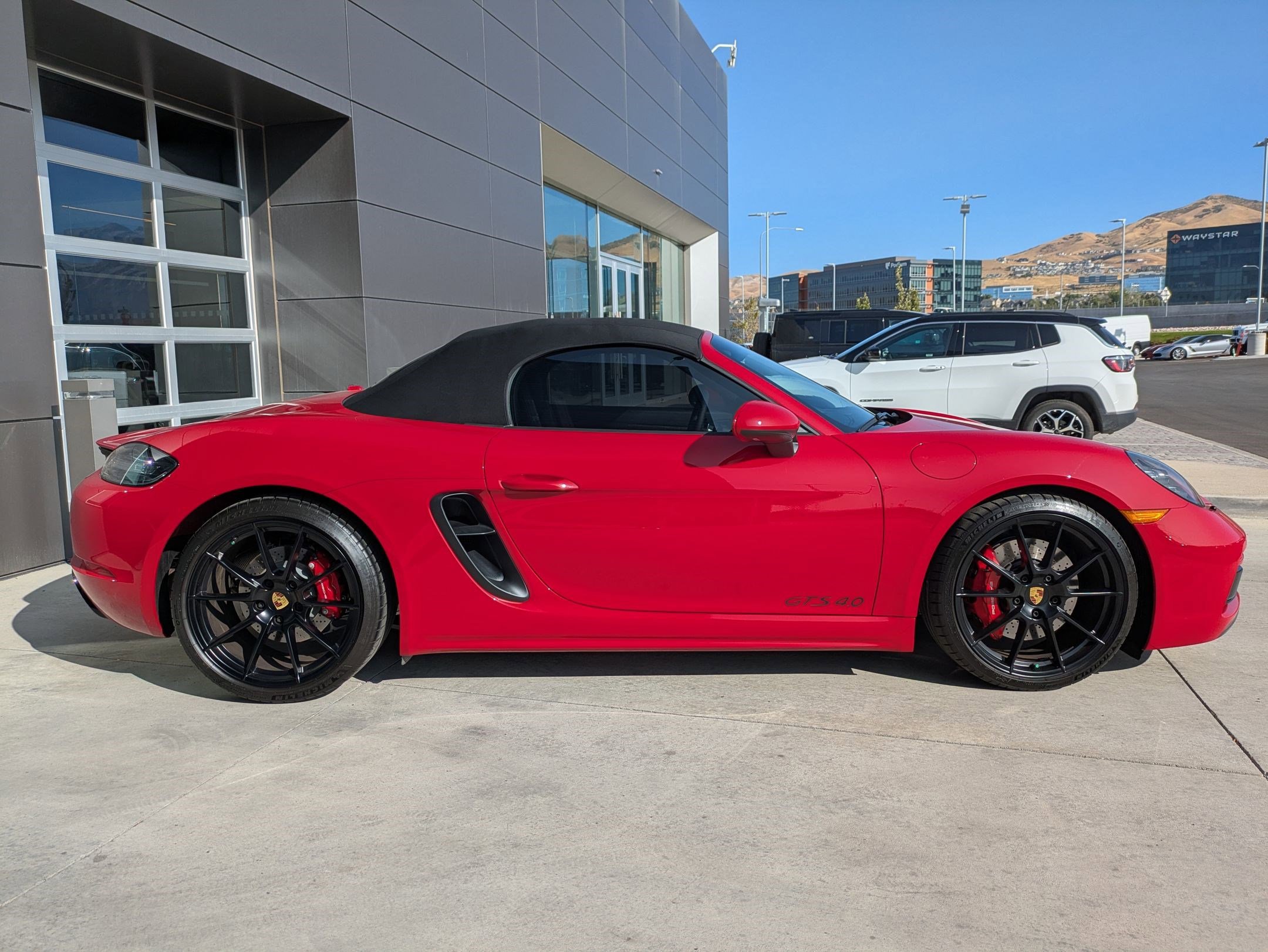2025 Porsche Boxster GTS 4.0 photo 5