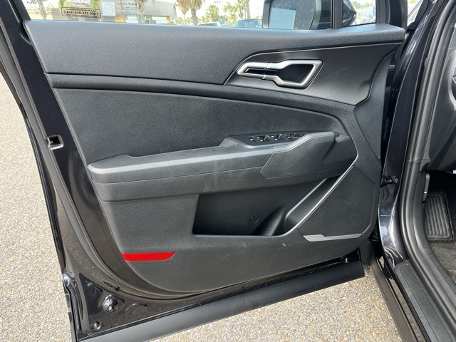2026 Kia Sportage LX photo 15